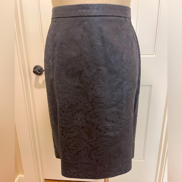 ESCADA NWT Rare Size 10/40 Paisley Embossed Lambskin Leather Two Piece Suit - Picture 15 of 17